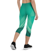 "Emerald Oasis Capri Leggings: Refresh Your Workout Wardrobe"