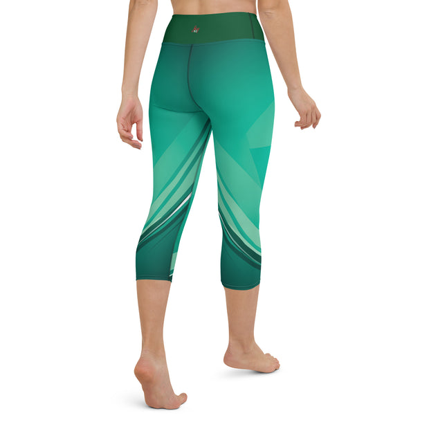 "Emerald Oasis Capri Leggings: Refresh Your Workout Wardrobe"