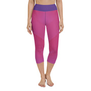 "Blush Enchantment: Flirty Pink Capri Leggings for a Captivating Appeal"