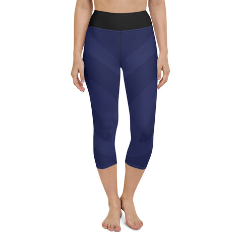 "Nocturnal Navy Chic Capri Leggings: Fitness Meets Fashion"