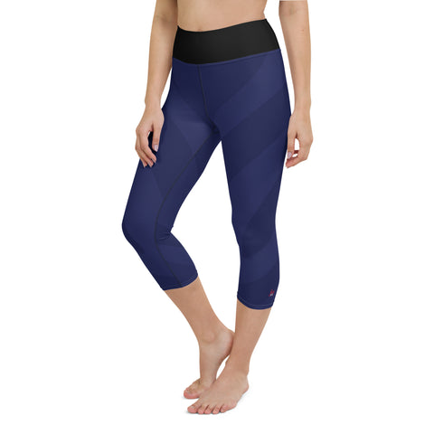 "Nocturnal Navy Chic Capri Leggings: Fitness Meets Fashion"