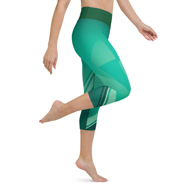 "Emerald Oasis Capri Leggings: Refresh Your Workout Wardrobe"