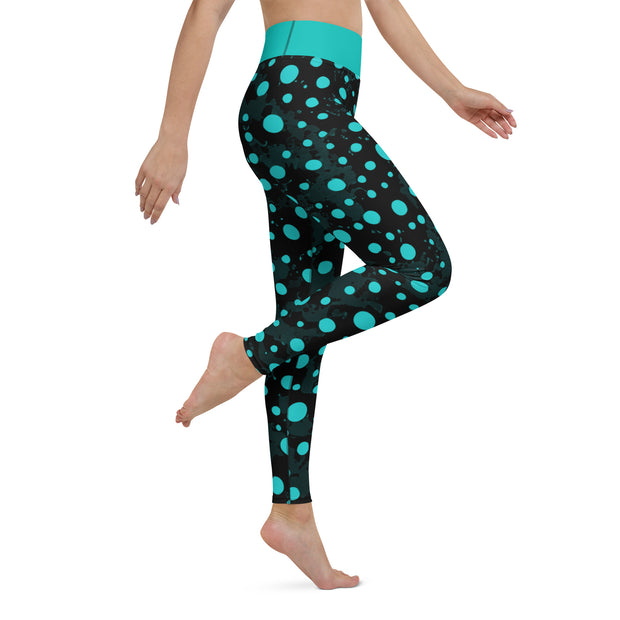 "Glacier Glamour: Sexy Ice Blue Dot-Pattern Leggings"